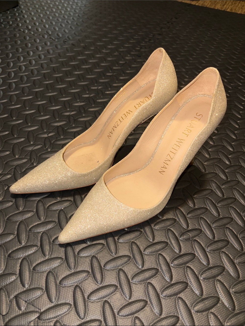 Stuart Weitzman Champagne Glitter Pointed Toe Pumps